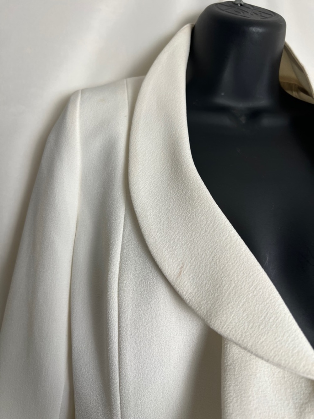 Tahari Ivory Ruffle-Front Blazer - Picture 5 of 11